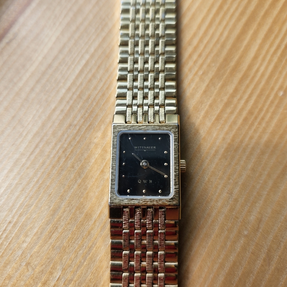 Wittnauer QWR gold plated women's watch